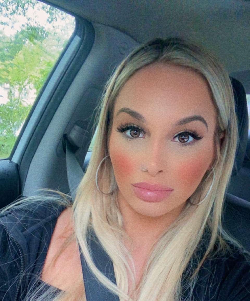 Victoria S.
