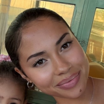 Arianna F.